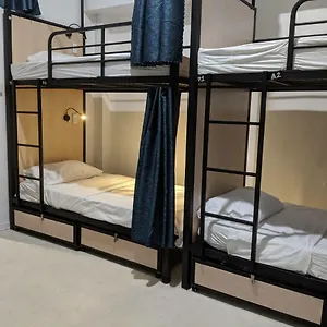  Hostel Ragamuffin